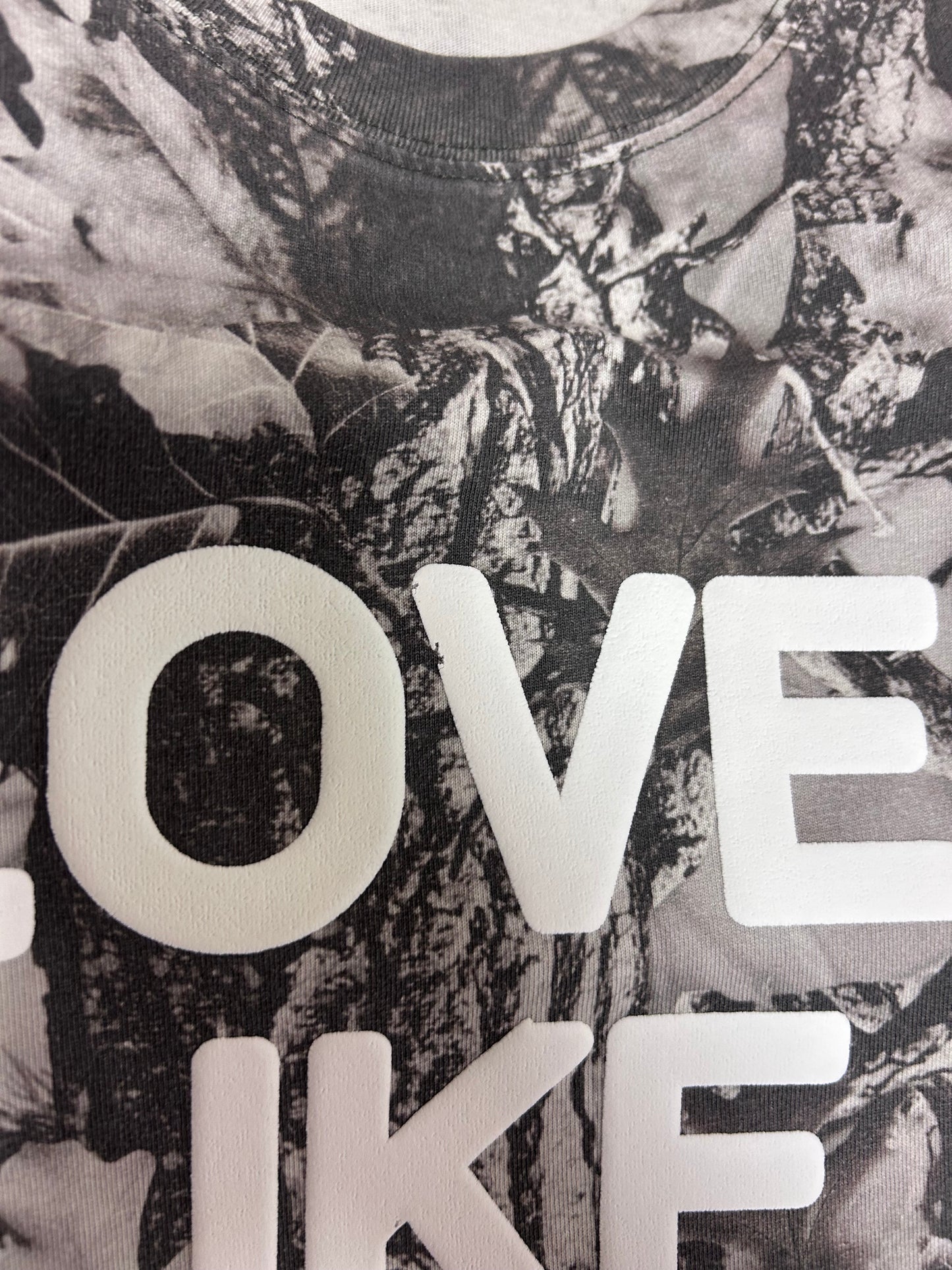 LOVE LIKE JESUS vintage grey wood camo, M whoopsie